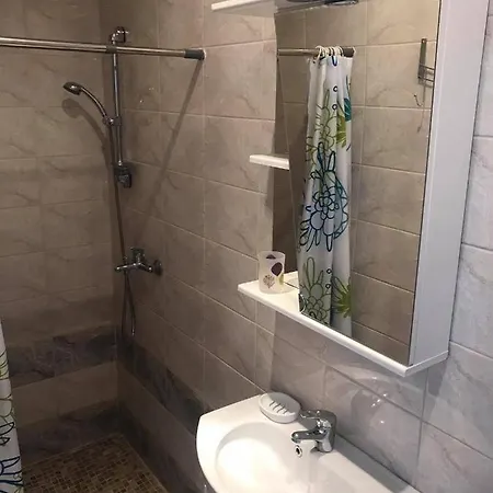 Apartamentai-ramus Poilsis *