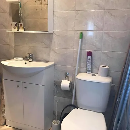 Apartamentai-ramus Poilsis *
