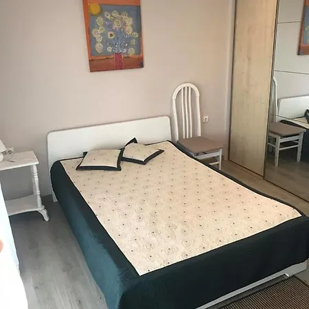 Apartamentai-ramus Poilsis Apartamento